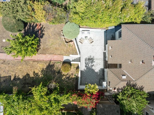 2643 99th Ave, Oakland, CA 94605