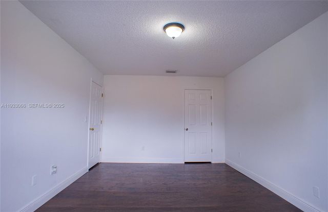 67 NE 12th Ave 67, Homestead, FL 33030