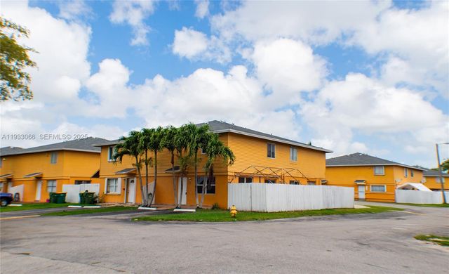 67 NE 12th Ave 67, Homestead, FL 33030