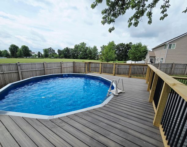 123 Helen Court, Delaware, OH 43015