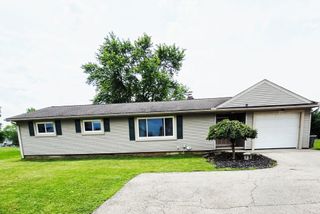 123 Helen Court, Delaware, OH 43015