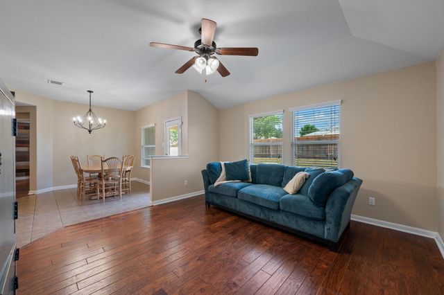 169 Voyager CV, Kyle, TX 78640