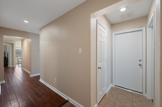 169 Voyager CV, Kyle, TX 78640