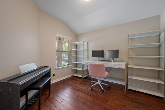169 Voyager CV, Kyle, TX 78640
