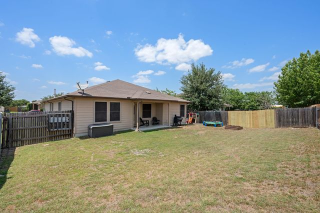 169 Voyager CV, Kyle, TX 78640