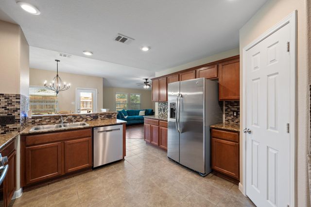 169 Voyager CV, Kyle, TX 78640
