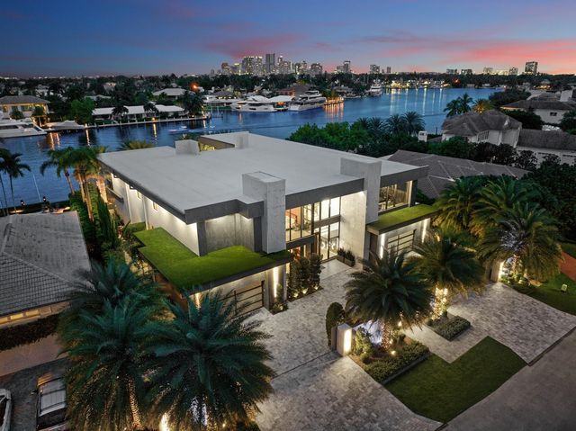 671 Middle River Drive, Fort Lauderdale, FL 33304