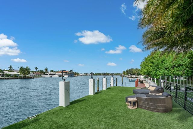 671 Middle River Drive, Fort Lauderdale, FL 33304