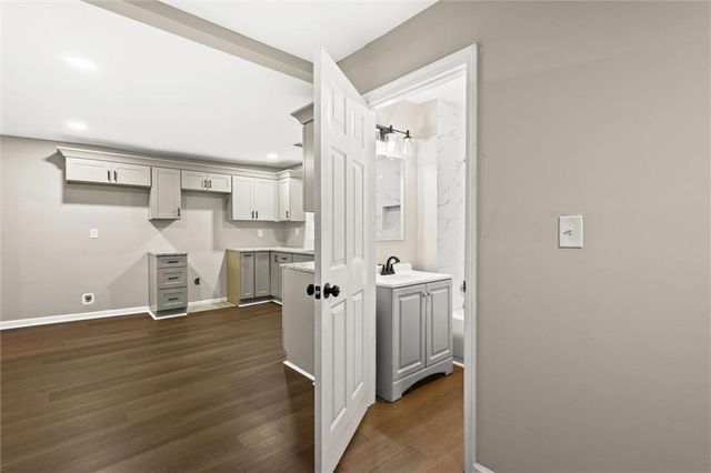 4210 Rockbridge Road, Stone Mountain, GA 30083