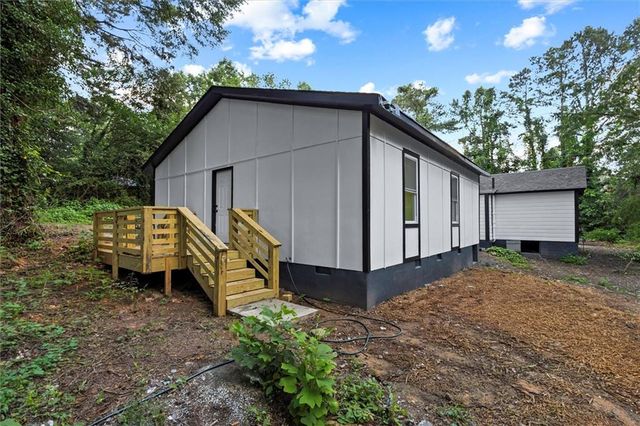4210 Rockbridge Road, Stone Mountain, GA 30083