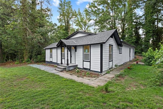 4210 Rockbridge Road, Stone Mountain, GA 30083