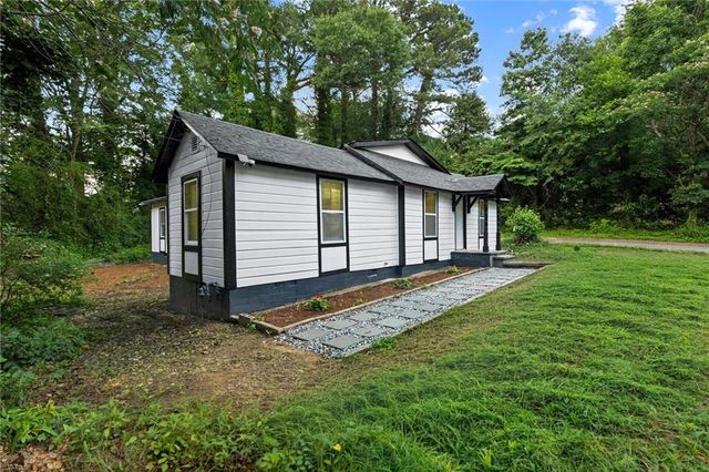 4210 Rockbridge Road, Stone Mountain, GA 30083