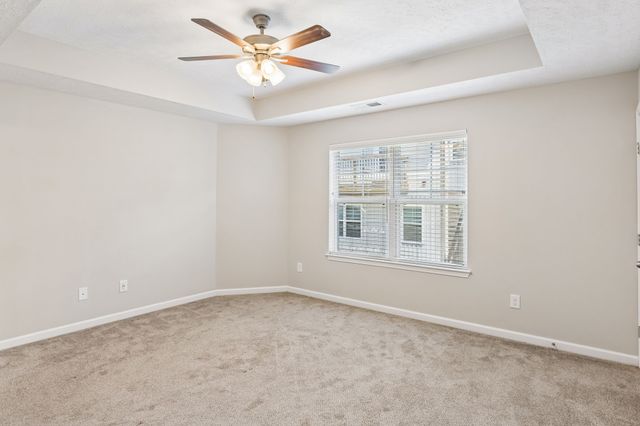 410 Rick McCormick Dr, La Vergne, TN 37086