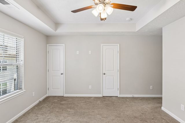 410 Rick McCormick Dr, La Vergne, TN 37086