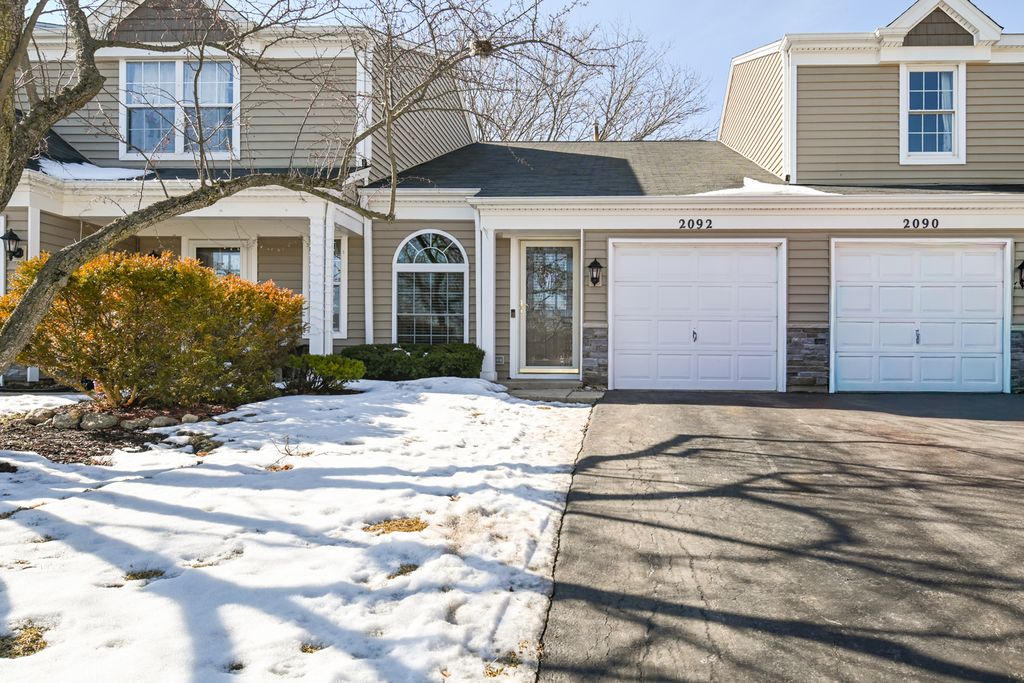 2092 Muirfield Circle, Elgin, IL 60123