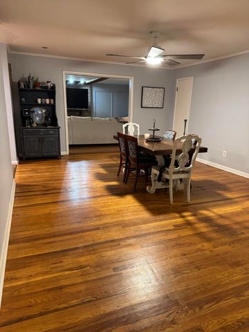 308 E Lindberg Street, Springfield, MO 65807