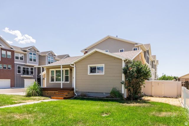 658 E LOCUST ST, Sandy, UT 84070