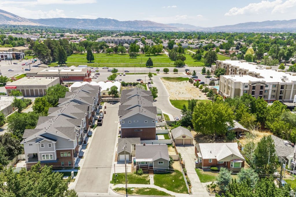 658 E LOCUST ST, Sandy, UT 84070 — photo 5