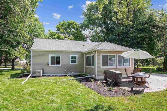 7125 N Longacre ROAD, Fox Point, WI 53217