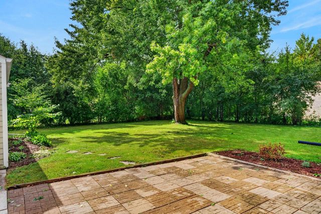 7125 N Longacre ROAD, Fox Point, WI 53217