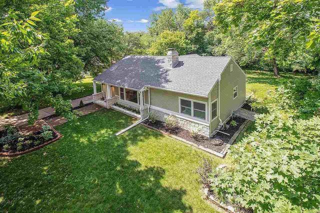 7125 N Longacre ROAD, Fox Point, WI 53217
