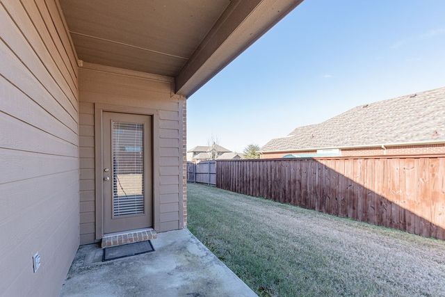 6811 Gamecock Court, Greenville, TX 75402