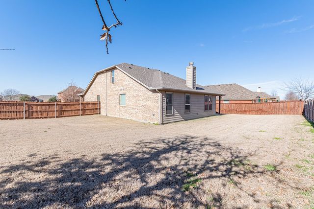 6811 Gamecock Court, Greenville, TX 75402
