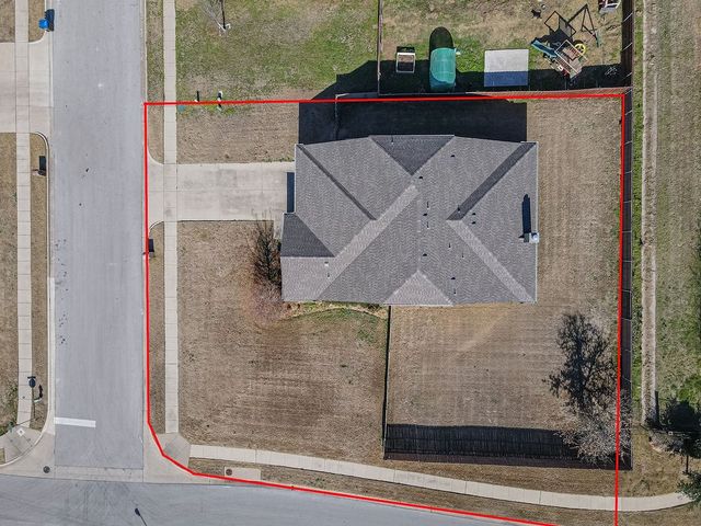 6811 Gamecock Court, Greenville, TX 75402