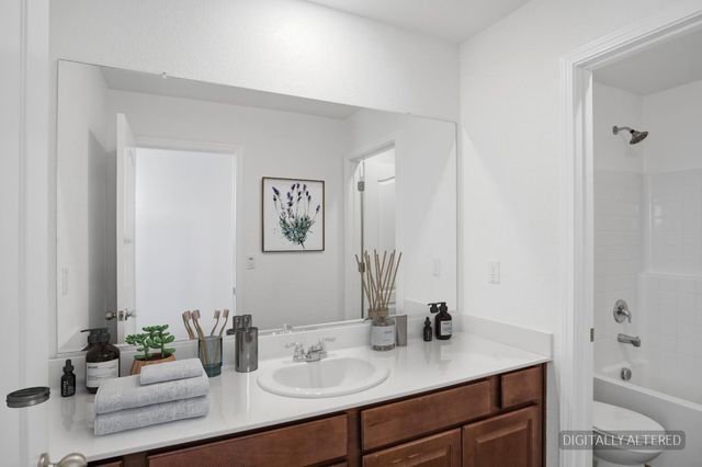 654 Flagstone Dr, Stockton, CA 95206