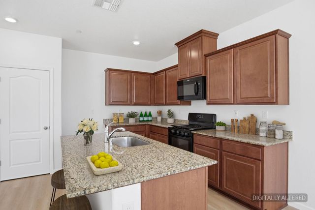 654 Flagstone Dr, Stockton, CA 95206