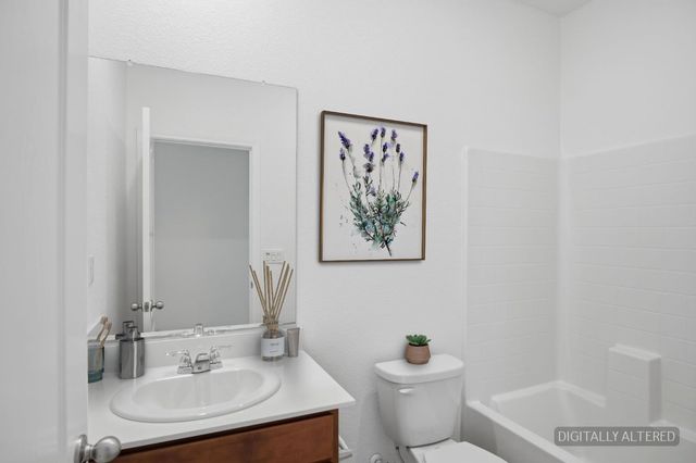 654 Flagstone Dr, Stockton, CA 95206