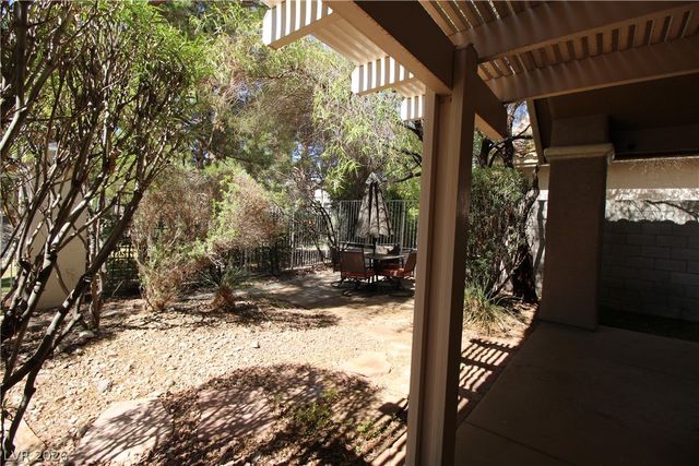 2146 Eaglepath Circle, Henderson, NV 89074