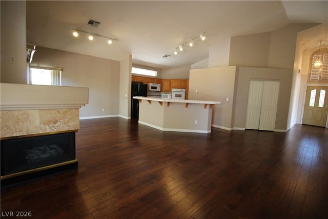 2146 Eaglepath Circle, Henderson, NV 89074