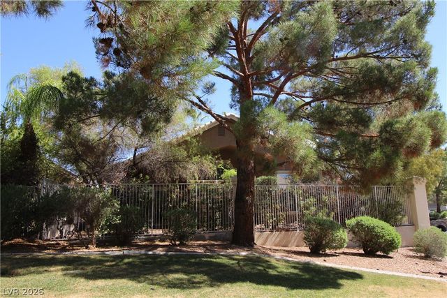 2146 Eaglepath Circle, Henderson, NV 89074