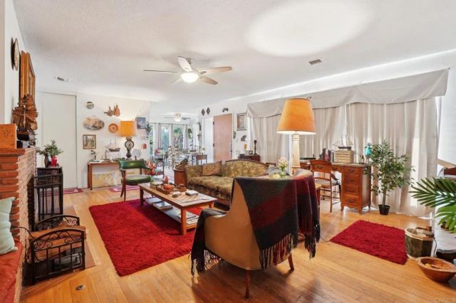 437 Court Ave, Ventura, CA 93003