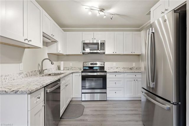 2969 Avalee Street, Walkertown, NC 27051