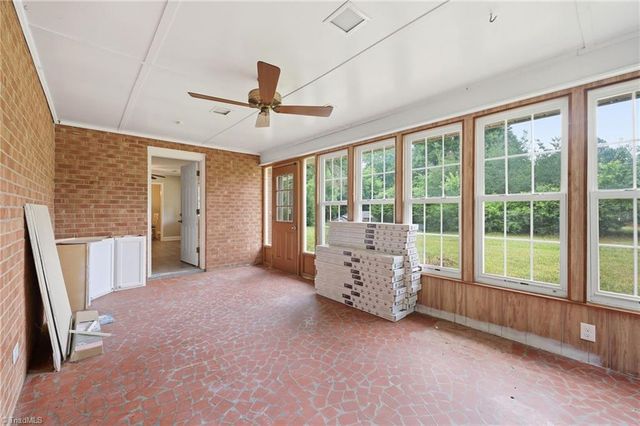 2969 Avalee Street, Walkertown, NC 27051