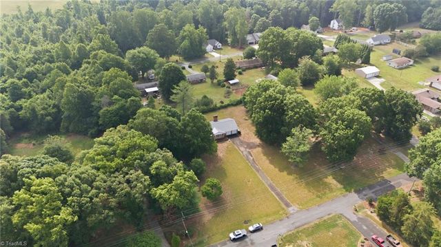 2969 Avalee Street, Walkertown, NC 27051