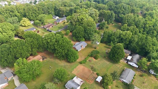2969 Avalee Street, Walkertown, NC 27051