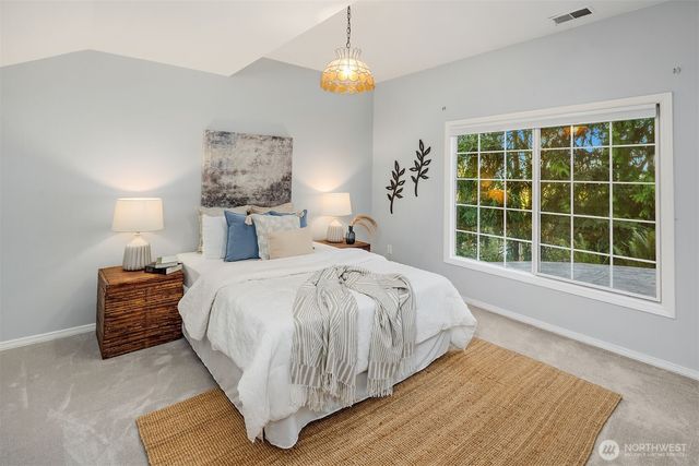 4764 155th Place SE, Bellevue, WA 98006