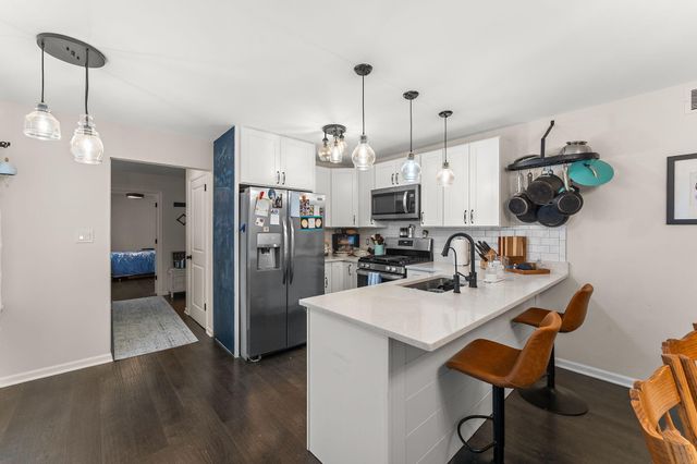 7901 Catalpa Street, Dyer, IN 46311