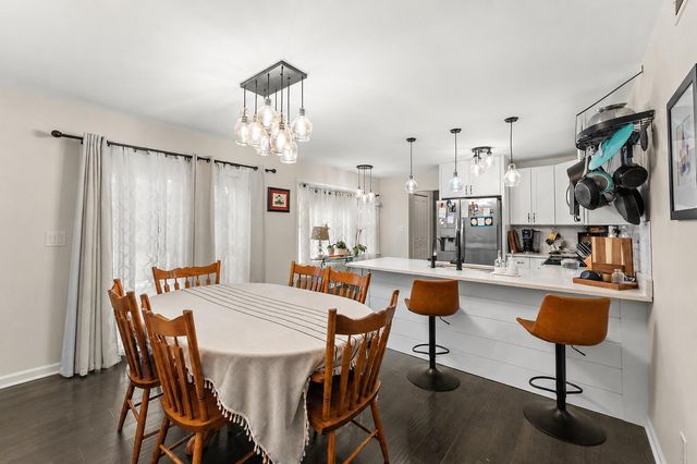 7901 Catalpa Street, Dyer, IN 46311
