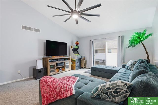 7901 S 24th Street, Bellevue, NE 68147