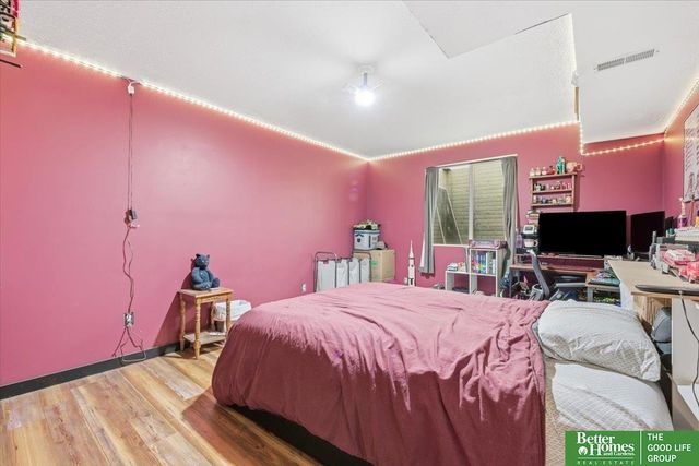 7901 S 24th Street, Bellevue, NE 68147