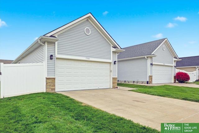 7901 S 24th Street, Bellevue, NE 68147