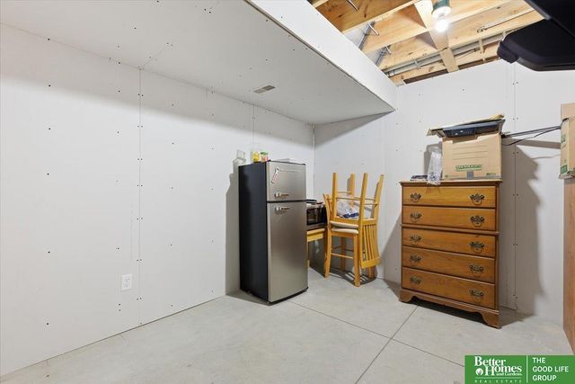 7901 S 24th Street, Bellevue, NE 68147