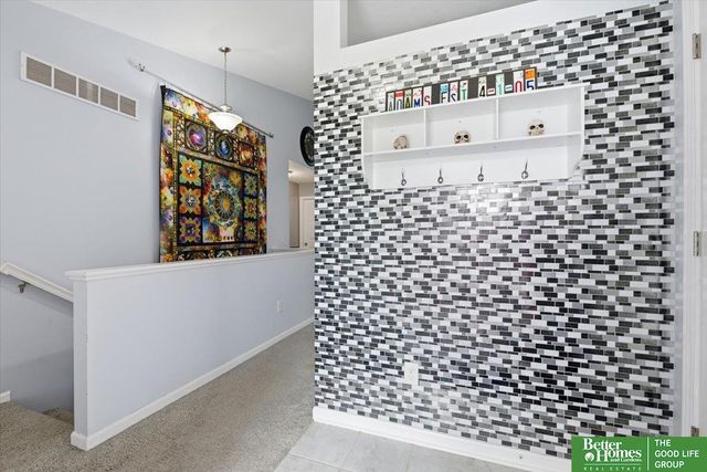 7901 S 24th Street, Bellevue, NE 68147