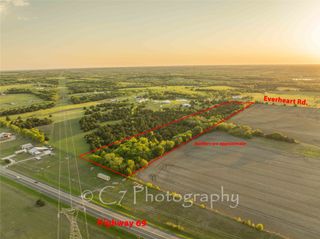 934 Everheart Road, Bells, TX 75414