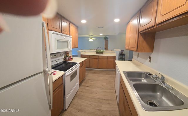 1021 S Greenfield Road 1075, Mesa, AZ 85206