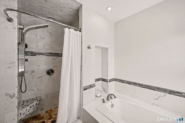 179 West Rocks Road, Norwalk, CT 06851